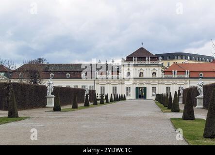 Das Gebäude des Unteren Belvedere wurde im Jahr 1716 in Wien, Österreich, Europa fertiggestellt Stockfoto