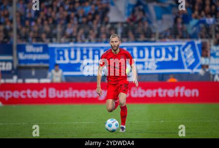 Bochum, Deutschland. Oktober 2024. Konrad Laimer (FCB) VfL Bochum - FC Bayern München 27.10.2024 Copyright (nur für journalistische Zwecke) by : Morit Stockfoto