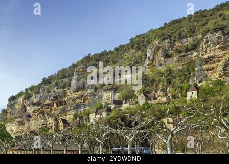 La Roque Gageac ist eines der schönsten Dörfer Frankreichs am Nordufer der Dordogne in Frankreich, Europa Stockfoto