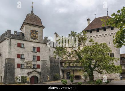 Die Ostbastion auf Schloss Lenzburg wurde 1646 in der Schweiz, Europa errichtet Stockfoto