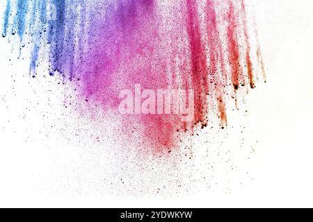 Bunte Pulverexplosion auf weißem Hintergrund. Farbstaubspritzer Stockfoto
