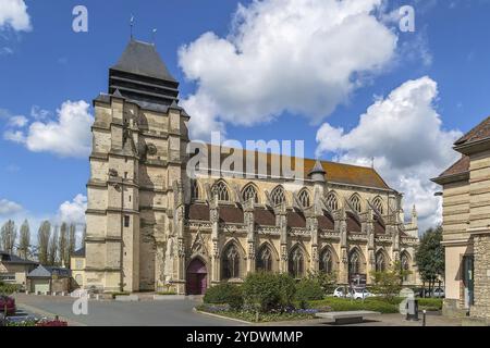 Kirche St. Michael in Pont-l'Eveque, Departement Calvados, Frankreich, Europa Stockfoto