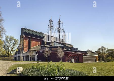 Das Vasa Museum ist ein Meeresmuseum in Stockholm, Schweden. Das Museum zeigt das einzige fast vollständig intakte Schiff aus dem 17. Jahrhundert Stockfoto