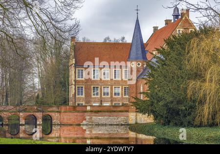 Burg Hulshoff oder Burg Hulshoff ist Wasserschloss in Havixbeck im Münstergebiet Stockfoto