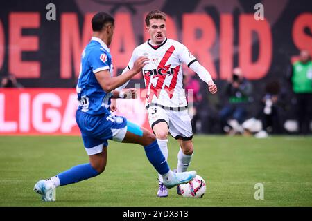 La Liga EA Sports Fußballspiel Rayo Vallecano gegen Alaves im Vallecas Stadion in Madrid, Spanien. Oktober 2024. 900/Cordon Press Credit: CORDON PRESS/Alamy Live News Stockfoto