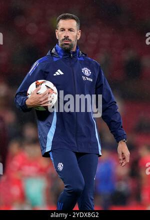 Bibliotheksbilder zur Darstellung der Entlassung von Erik Ten Hag und der Benennung von Inter Head Coach als Ruud Van Nistelroy. Manchester, Großbritannien. September 2024. Ruud van Nistelrooy ist Stürmer von Manchester United während des Spiels der UEFA Europa League in Old Trafford, Manchester. Der Bildnachweis sollte lauten: Andrew Yates/Sportimage Credit: Sportimage Ltd/Alamy Live News Stockfoto