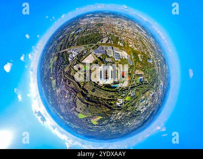 Luftbild, Signal Iduna Park Fußballstadion des BVB 09 Borussia Dortmund Bundesligastadion mit Messekomplex Westfalenhallen, Blick zur Innenstadt, Erdkugel, Fisheye Aufnahme, Fischaugen Aufnahme, 360 Grad Aufnahme, winzige Welt, kleiner Planet, Fischaugenbild, Westfalenhalle, Dortmund, Ruhrgebiet, Nordrhein-Westfalen, Deutschland ACHTUNGxMINDESTHONORARx60xEURO *** Luftaufnahme, Signal Iduna Park Fußballstadion BVB 09 Borussia Dortmund Bundesliga Stadion mit Messekomplex Westfalenhallen, Blick ins Stadtzentrum, Globus, Fischaugenbild, 360 Grad Bild, winzige Welt, kleiner Planet, Fischaugenbild Stockfoto