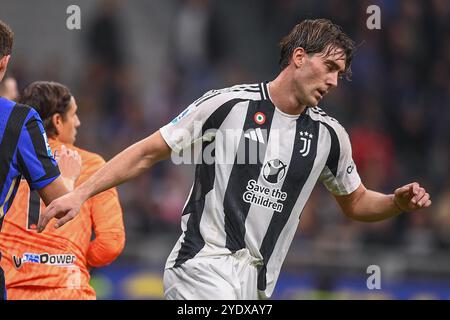 Juventus' Dusan Vlahovic Enttäuschung während des Spiels der Serie A zwischen dem FC Internazionale und Juventus FC im Stadio Giuseppe Meazza am 27. Oktober Stockfoto