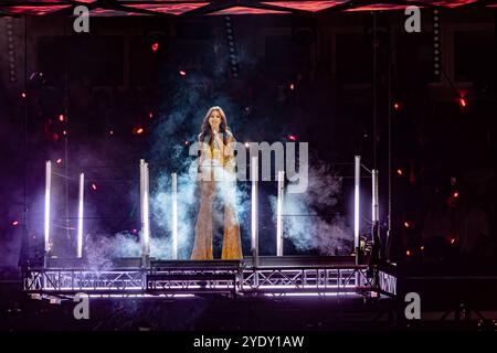 Dortmund Schlagersaengerin Andrea Berg beim Auftritt in der ARD Fernsehsendung SCHLAGERBOOM 2024 alle FUNKELT alle GLITZERT live am 19.10.2024 aus Dortmund Schlagersaengerin Andrea Berg beim Auftritt in der ARD Fernsehsendung SCHLAGERBOOM 2024 alle FUNKELT alle GLITZERT live am 19.10.2024 aus Dortmund Ort: Westfalenhalle *** Dortmunder Schlager-Sängerin Andrea Berg in der ARD-Fernsehsendung SCHLAGERBOOM 2024 alle FUNKELT alle GLITZERT live am 19 10 2024 von Dortmunder Schlager-Sängerin Andrea Berg in der ARD-Fernsehsendung SCHLAGERBOOOM 2024 alle FUNKELT A Stockfoto
