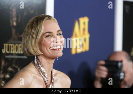 Los Angeles, USA. Oktober 2024. Leslie Bibb beim AFI fest 2024 „Juror #2“ Weltpremiere im TCL Chinese Theatre, Hollywood, CA, 27. Oktober 2024. Foto: Joseph Martinez/PictureLux Credit: PictureLux/The Hollywood Archive/Alamy Live News Stockfoto