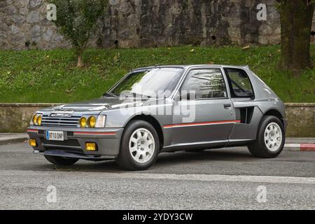 Urnieta, Spanien-5. Oktober 2024: 1984 Peugeot 205 Turbo 16 (T16) Homologation Car Stockfoto