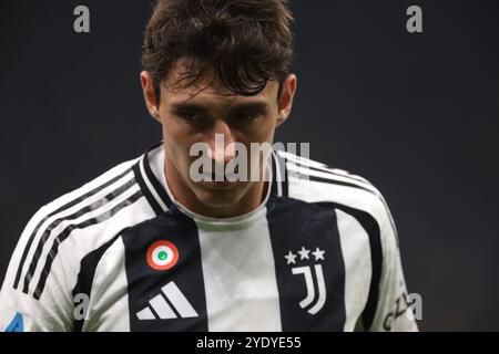 Mailand, Italien. Oktober 2024. Andrea Cambiaso von Juventus während des Spiels der Serie A in Giuseppe Meazza, Mailand. Der Bildnachweis sollte lauten: Jonathan Moscrop/Sportimage Credit: Sportimage Ltd/Alamy Live News Stockfoto