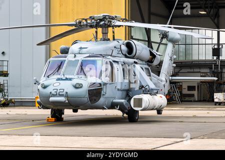 US Navy Sikorsky MH-60S Seahawk Hubschrauber vom Helicopter Sea Combat Squadron 28 (HSC-28) Norfolk, Virginia auf der Hohn Air Base. Hohn, Deutschland - 12. Juni, Stockfoto