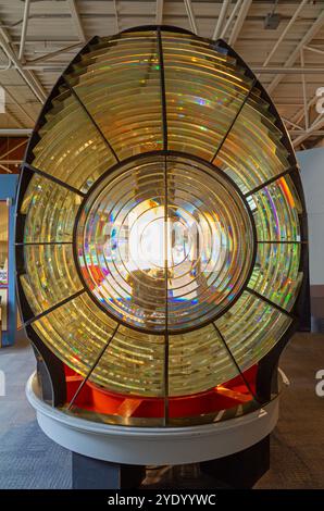 Fresnel Lens vom Sambro Island Lighthouse, Maritime Museum of the Atlantic, Halifax, Nova Scotia, Kanada Stockfoto