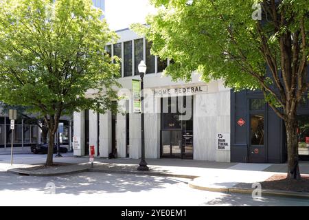 Knoxville, TN, USA-21 Sept. 2024: Gebäude der Federal Bank, 515 Market Street. Stockfoto