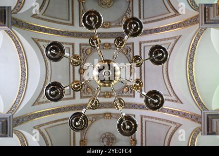 London, Großbritannien - 28. Juni 2024: Saint Giles in the Fields from 19th Century. Stockfoto