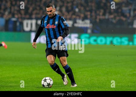 Davide Zappacosta von Atalanta BC 1907 trägt den Ball während des UEFA Champions League 2024/2025 League Phase MD1 Fußballspiels zwischen Atalanta BC Stockfoto