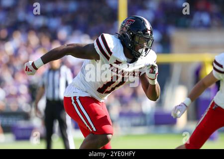 26. Oktober 2024: Texas Tech Red Raiders Linebacker Charles Esters III (11) stürzt den Quarterback während eines Spiels zwischen den Texas Tech Red Raiders und den Texas Christian University Horned Frogs im Amon G. Carter Stadium in Fort Worth, Texas. Freddie Beckwith/CSM Stockfoto