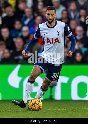 Rodrigo Bentancur von Tottenham Hotspur in Aktion während des Premier League-Spiels im Selhurst Park, London. Bilddatum: Sonntag, 27. Oktober 2024. Stockfoto