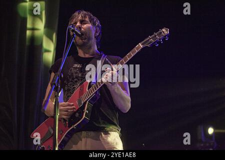 Ferrara, Italien. Oktober 2024. Das italienische Quartett I Hate My Village spielt in Sala Estense. (Foto: Carlo Vergani/Pacific Press) Credit: Pacific Press Media Production Corp./Alamy Live News Stockfoto