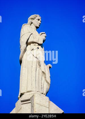 Skulptur am Tempel Expiatori del Sagrat Cor, Tibidabo, Barcelona, Katalonien, Spanien Stockfoto