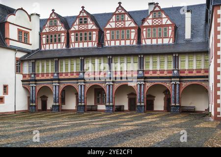 Die Weilburg ist eines der bedeutendsten Barockschlösser in Hessen Stockfoto