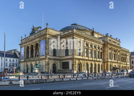 Das Königliche Dänische Theater befindet sich 1874 in Kopenhagen in Kongens Nytorv, Dänemark, Europa Stockfoto