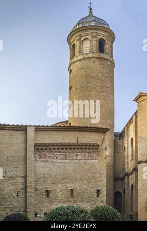 Glockenturm der Basilika San Vitale in Ravenna, Italien, Europa Stockfoto