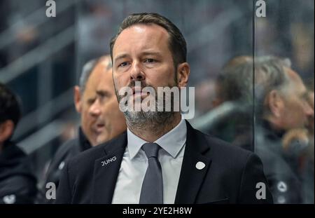 Augsburg, Deutschland. Oktober 2024. Thomas Dolak (Co-Trainer, Augsburger Panther). Deutschland, Augsburger Panther vs. Fischtown Pinguins Bremerhaven, Eishockey, DEL, 13. Spieltag, Saison 2024/2025, 27.10.2024. Foto: Eibner-Pressefoto/Heike feiner Credit: dpa/Alamy Live News Stockfoto