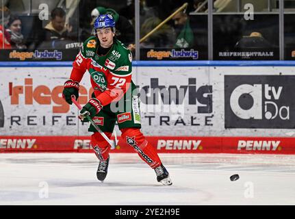 Augsburg, Deutschland. Oktober 2024. Riley McCourt (Augsburger Panther, #72). Deutschland, Augsburger Panther vs. Fischtown Pinguins Bremerhaven, Eishockey, DEL, 13. Spieltag, Saison 2024/2025, 27.10.2024. Foto: Eibner-Pressefoto/Heike feiner Credit: dpa/Alamy Live News Stockfoto