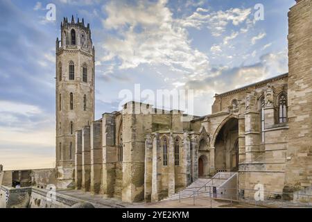 Die Kathedrale St. Maria von La Seu Vella ist die ehemalige Kathedrale der römisch-katholischen Diözese Lleida in Lleida, Katalonien, Spanien Stockfoto