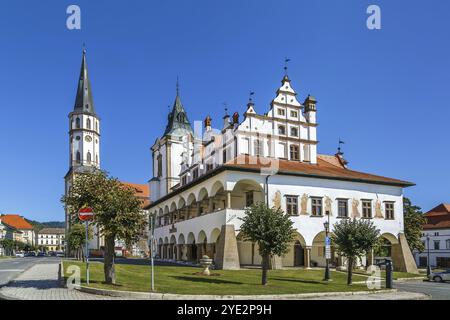 Altes Rathaus und Basilika St. Jakobus in Levoca, Slowakei, Europa Stockfoto