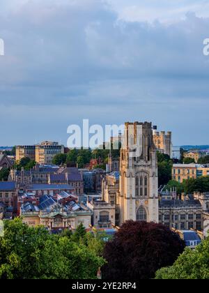 Blick auf das Wills Memorial Building und die University of Bristol, Bristol, England, Großbritannien Stockfoto