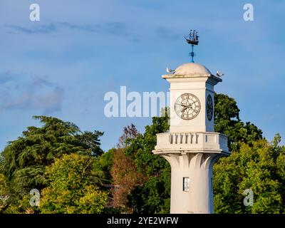 Scott Memorial Lighthouse am Roath Park Lake, Detailansicht, Cardiff, Wales, Großbritannien Stockfoto