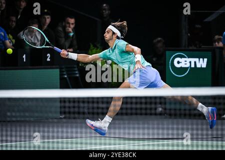 Paris, Frankreich, Frankreich. Oktober 2024. Lorenzo MUSETTI von Italien während des zweiten Tages des Rolex Paris Masters 1000 Tennisturniers in der Accor Arena am 29. Oktober 2024 in Paris, Frankreich. (Kreditbild: © Matthieu Mirville/ZUMA Press Wire) NUR REDAKTIONELLE VERWENDUNG! Nicht für kommerzielle ZWECKE! Stockfoto