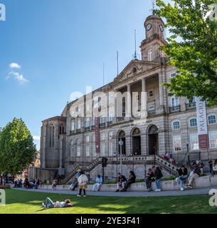 Porto, Portugal - 28. Mai 2024 - Portal des historischen Börsenpalastes in Porto, Portugal Stockfoto