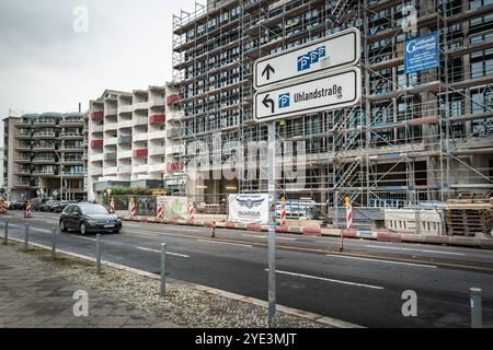 Berlin Charlottenburg-Wilmersdorf Lietzenburger Straße mit Baustelle Fürst Berlin, Rekonstruktion ehemals Kudamm Karree - 29.10.2024 Berlin *** Berlin Charlottenburg Wilmersdorf Lietzenburger Straße mit Baustelle Fürst Berlin, Wiederaufbau ehemals Kudamm Karree 29 10 2024 Berlin Stockfoto