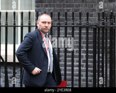 London, Vereinigtes Königreich. Oktober 2024. Ian Murray, Abgeordneter des Staatssekretärs für Schottland, kommt zur Kabinettssitzung. Quelle: Uwe Deffner/Alamy Live News Stockfoto