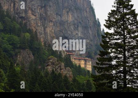 Das Kloster Sumela oder Sumela Manastiri im Nationalpark Altindere Valley in Trabzon Türkei. Stockfoto