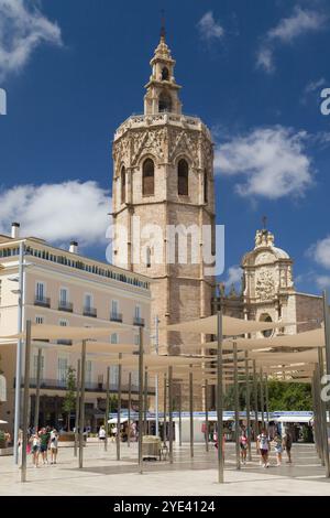 Valencia, Spanien - 14. August 2023: Micalet Tower in Valencia, Spanien. Stockfoto