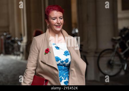 London, England, Großbritannien. Oktober 2024. Verkehrsministerin LOUISE HAIGH, kommt zu einer Kabinettssitzung in der Downing Street. (Kreditbild: © Thomas Krych/ZUMA Press Wire) NUR REDAKTIONELLE VERWENDUNG! Nicht für kommerzielle ZWECKE! Stockfoto