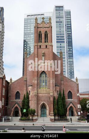 Der Eingang zur 1851 gegründeten St. Patrick's Catholic Church befindet sich in der Mission Street 756. Stockfoto