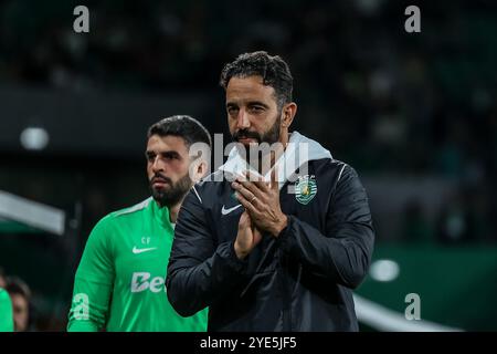 Lissabon, Portugal . Oktober 2024. Lissabon, Portugal, 5. Oktober 2024: Ruben Amorim Sporting CP Coach in Aktion während des TACA da Liga Spiels zwischen Sporting CP gegen CD Nacional im Estadio Jose Alvalade, Lissabon am 29. Oktober 2024 (João Bravo /SPP) Credit: SPP Sport Press Photo. /Alamy Live News Stockfoto