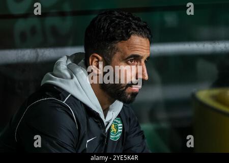 Lissabon, Portugal . Oktober 2024. Lissabon, Portugal, 5. Oktober 2024: Ruben Amorim Sporting CP Coach in Aktion während des TACA da Liga Spiels zwischen Sporting CP gegen CD Nacional im Estadio Jose Alvalade, Lissabon am 29. Oktober 2024 (João Bravo /SPP) Credit: SPP Sport Press Photo. /Alamy Live News Stockfoto