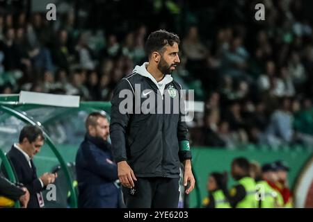 Lissabon, Portugal . Oktober 2024. Lissabon, Portugal, 5. Oktober 2024: Ruben Amorim Sporting CP Coach in Aktion während des TACA da Liga Spiels zwischen Sporting CP gegen CD Nacional im Estadio Jose Alvalade, Lissabon am 29. Oktober 2024 (João Bravo /SPP) Credit: SPP Sport Press Photo. /Alamy Live News Stockfoto