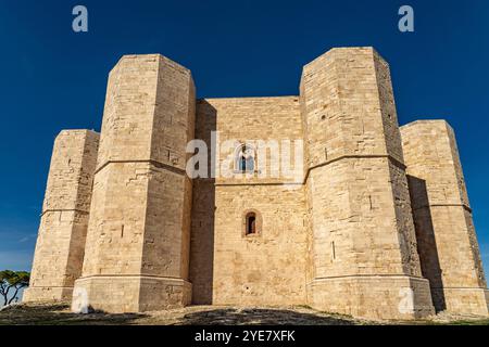 Das Castel del Monte in Apulien, Italien, Europa | Castel del Monte in Apulien, Italien, Europa Stockfoto