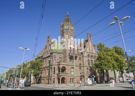 Altes Rathaus, Kulturhaus, Karl-Liebknecht-Straße, Rudolf-Breitscheid-Straße, Babelsberg, Potsdam, Brandenburg, Deutschland, Europa Stockfoto