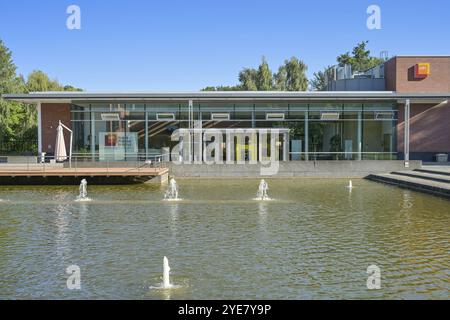 Vortragstheatergebäude, Hasso-Plattner-Institut, Prof.-Dr.-Helmert-Straße, Babelsberg, Potsdam, Brandenburg, Deutschland, Europa Stockfoto