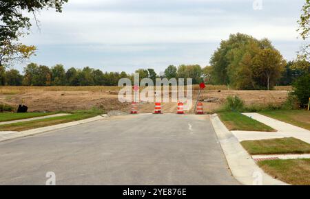 McCordsville, Indiana, USA – 22. September 2024: Ein Bauboom führt zu Neubauten in den Vororten im mittleren westen. McCordsville, Indisch Stockfoto