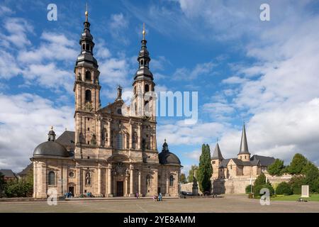 Fulda, Dom St. Salvator und Kath. Filialkirche St. Michael, Blick von Südosten Stockfoto